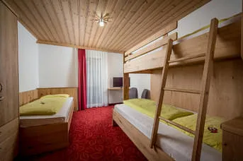 Zimmer Bild 9