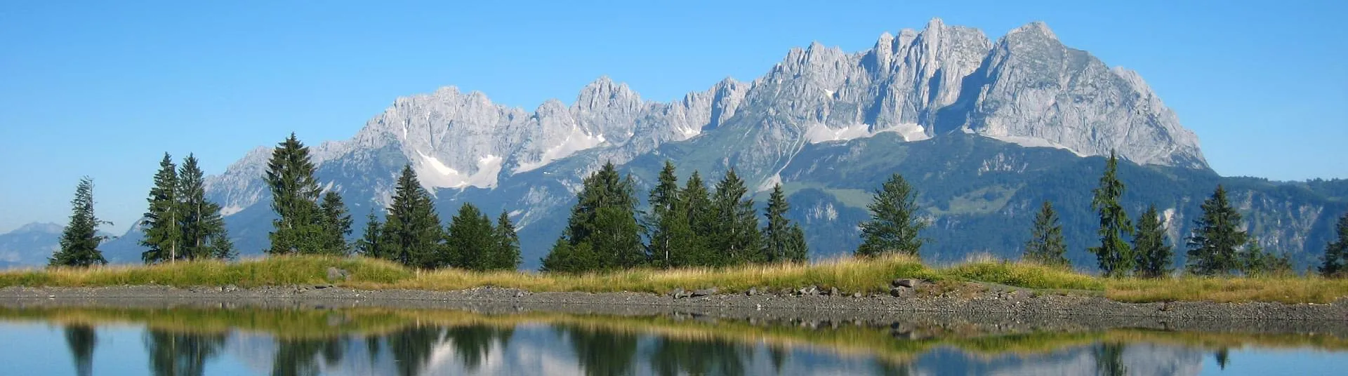 Sommerurlaub in St. Johann. Blick auf den Wilden Kaiser