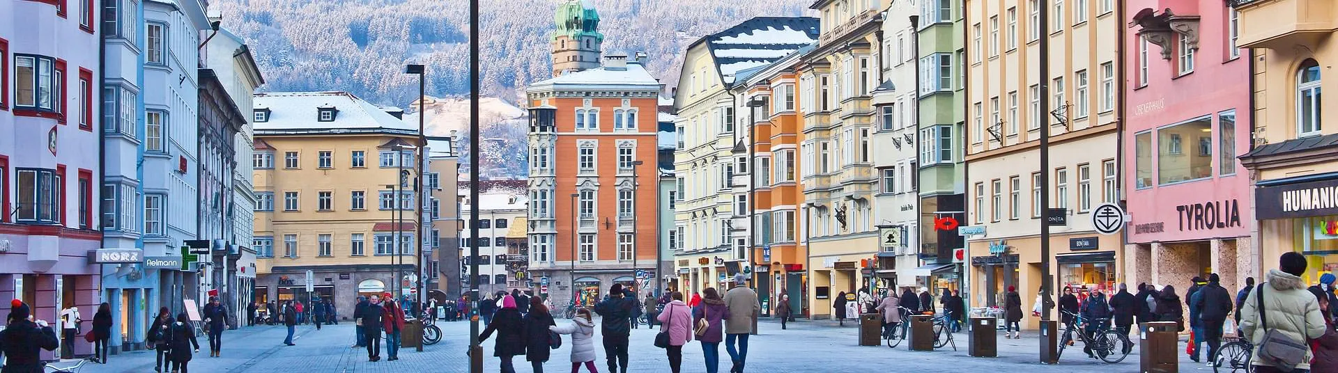 Einkaufen in der Maria Theresien Stra&szlig;e